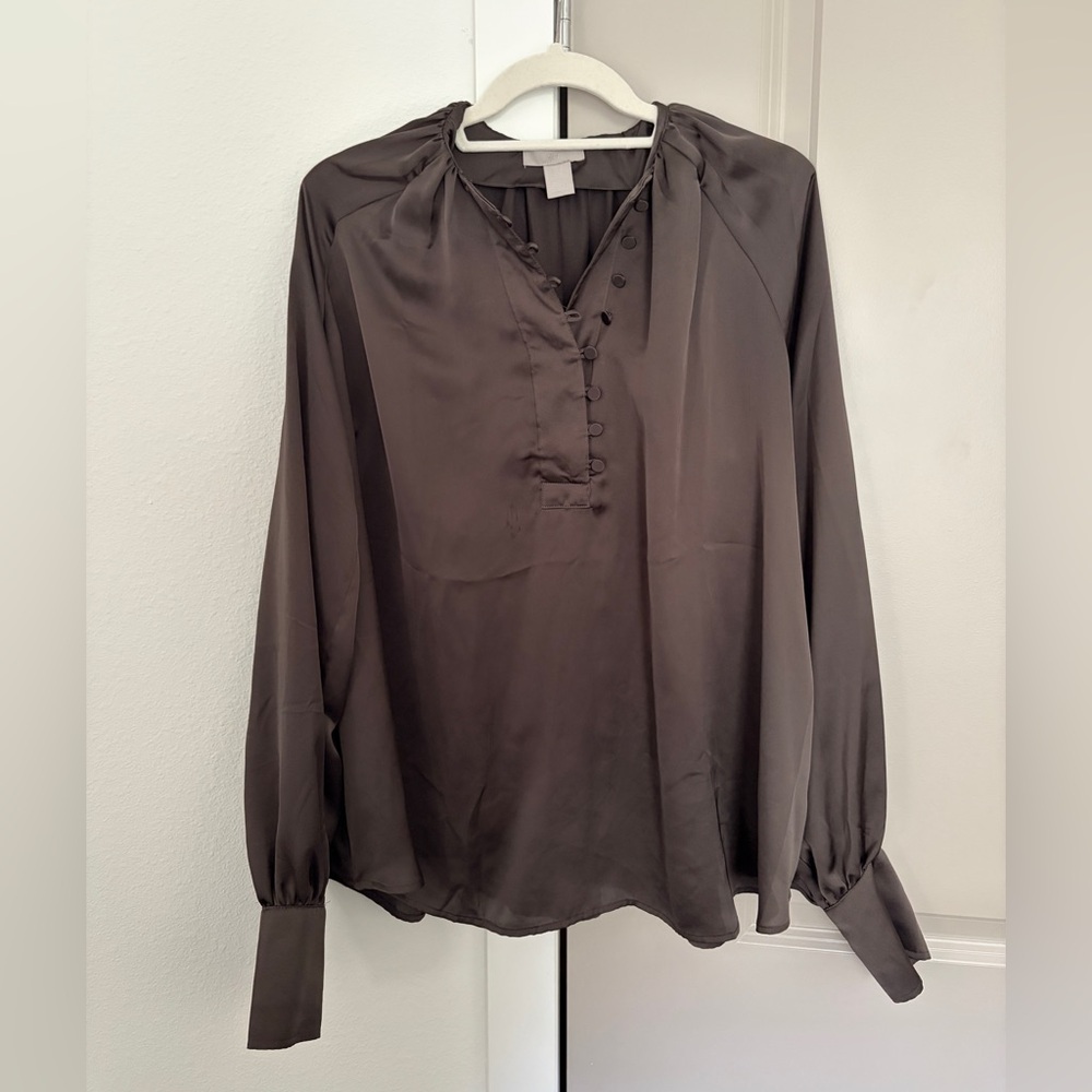 Brown H&M button front blouse with cuffed sleeves